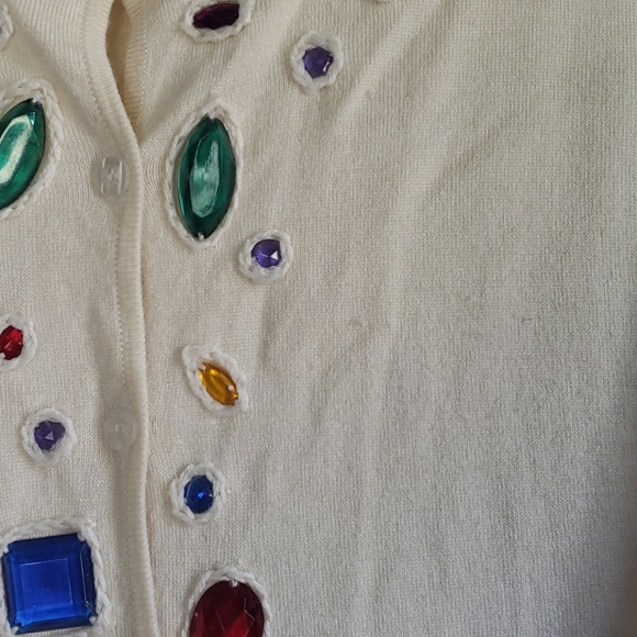 VTG 🌈 Jeweled Cardigan - Picture 5 of 7